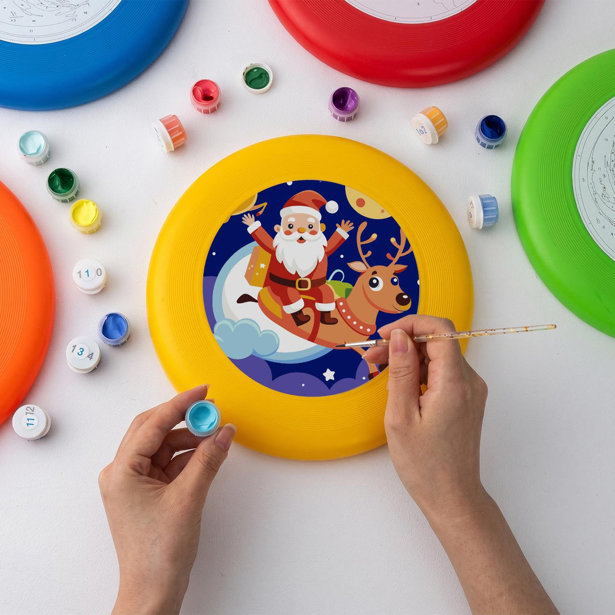 Santa Sleigh Adventure (Paint by Numbers Flying Disc)