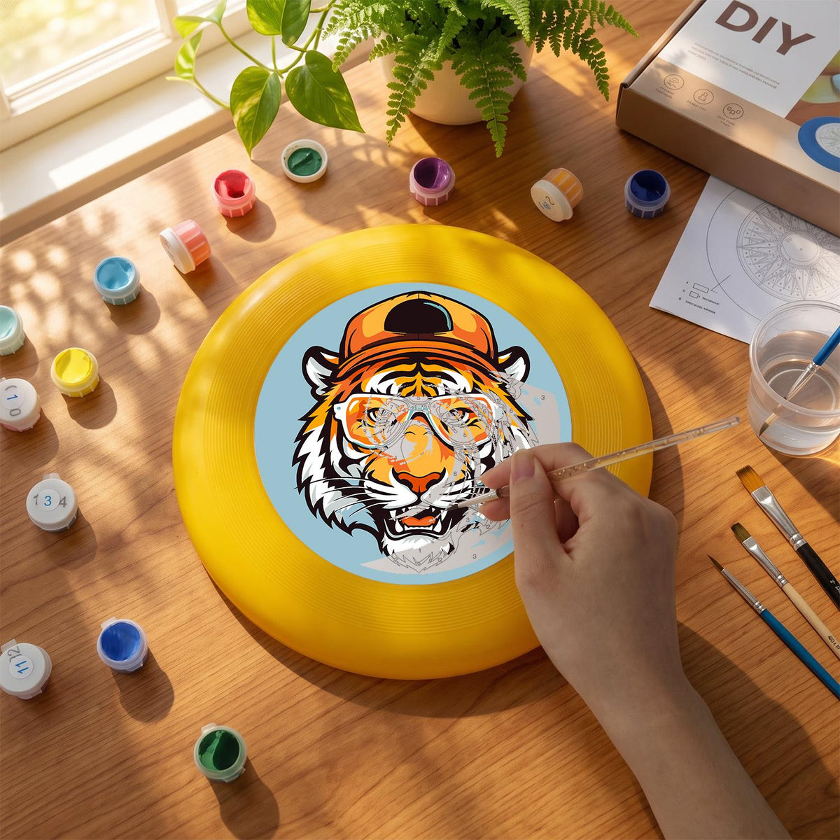 Tiger in a Hat (Paint by Numbers Flying Disc)