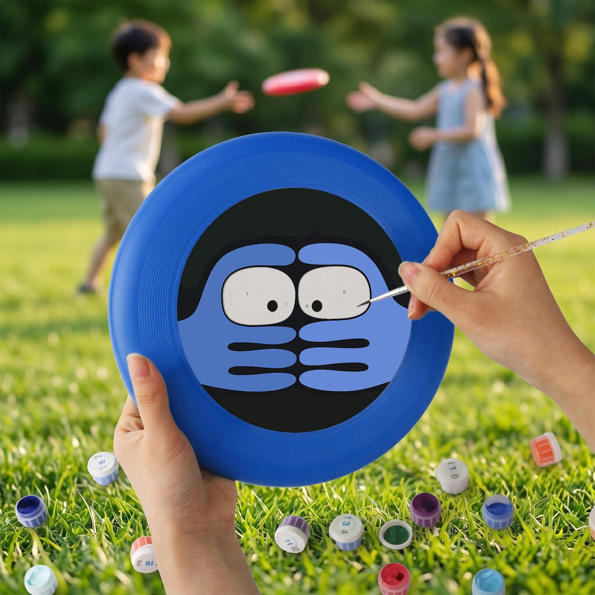 Peekaboo Blue Face (Paint by Numbers Flying Disc)