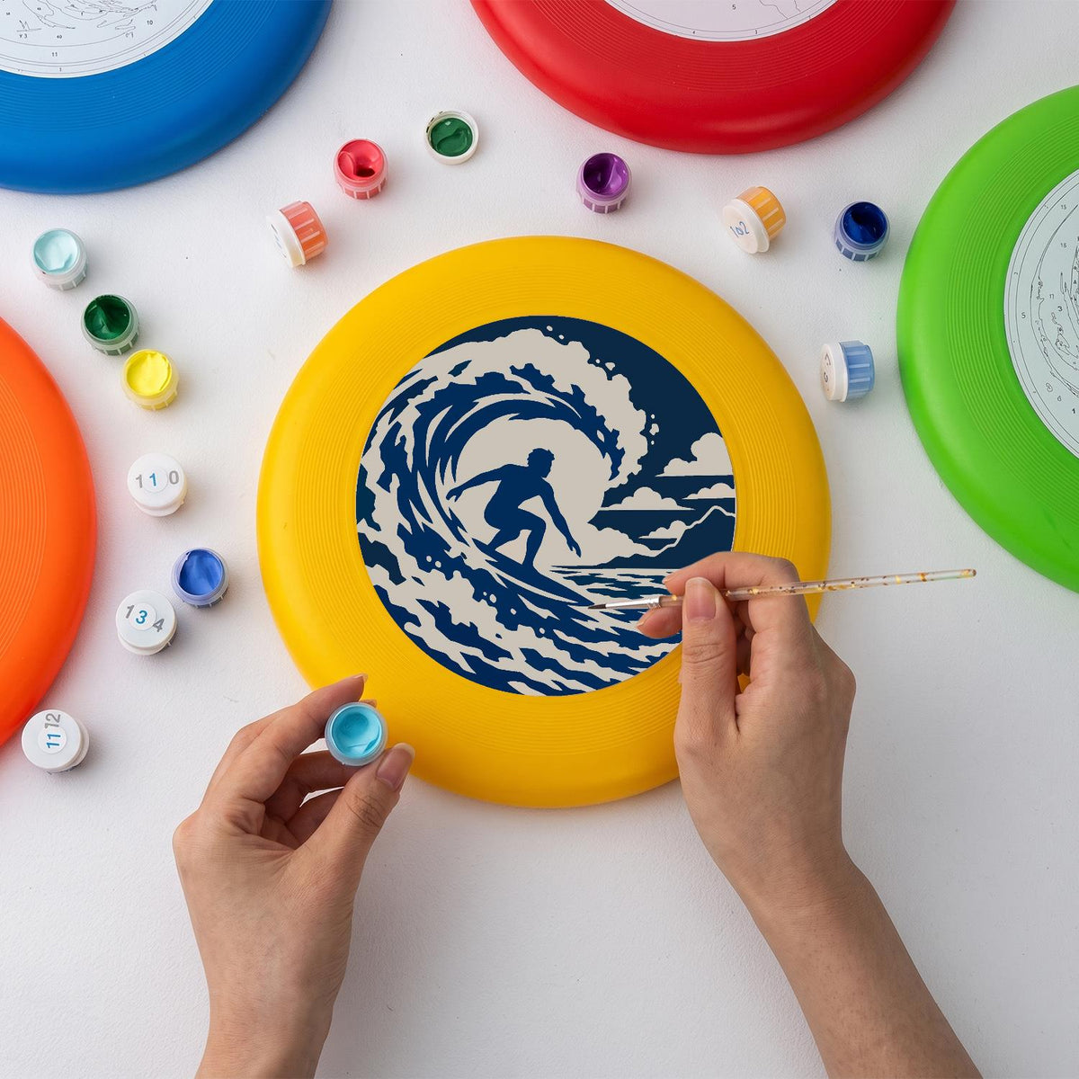 Surfer in the Wave (Paint by Numbers Flying Disc)