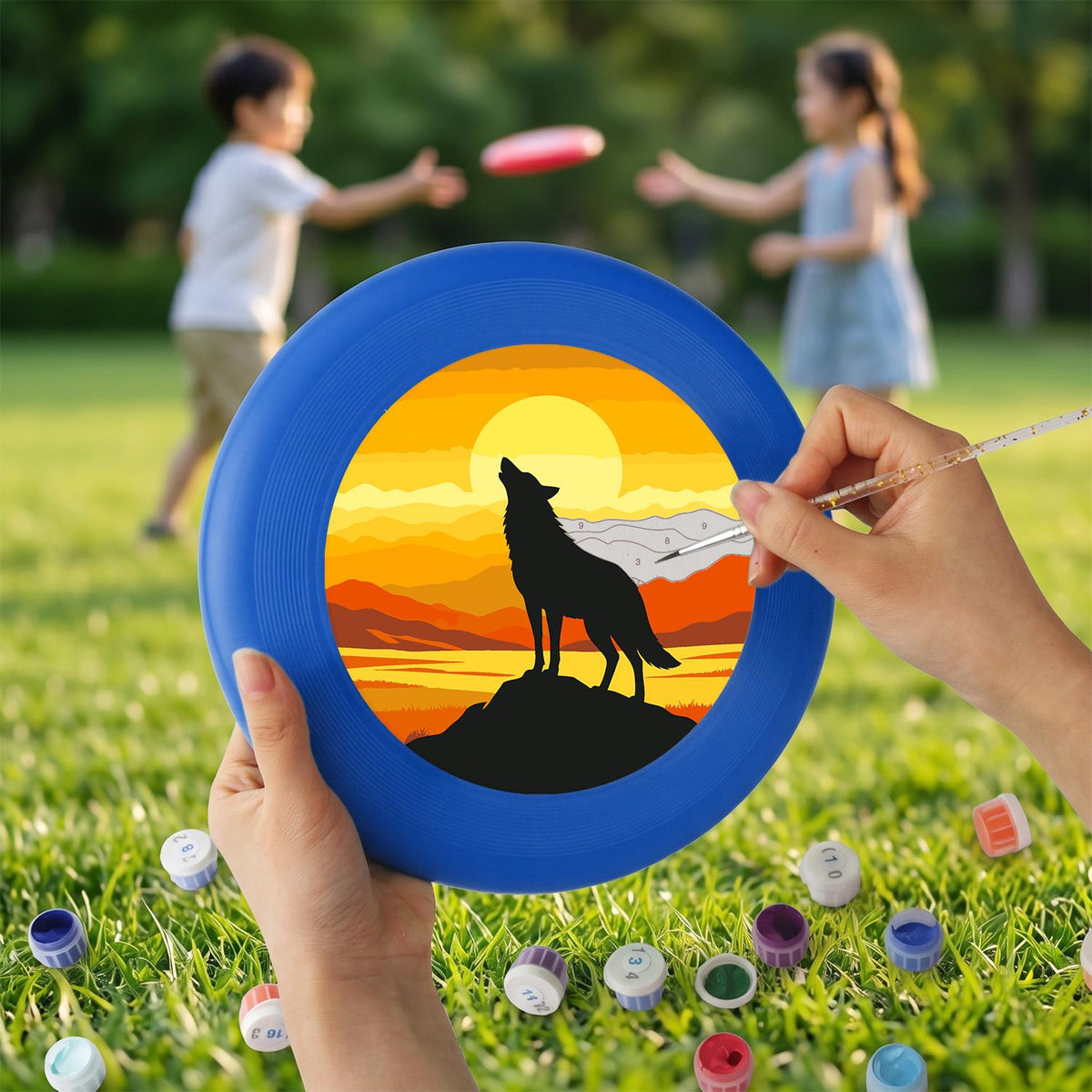 Howling Wolf at Sunset (Paint by Numbers Flying Disc)