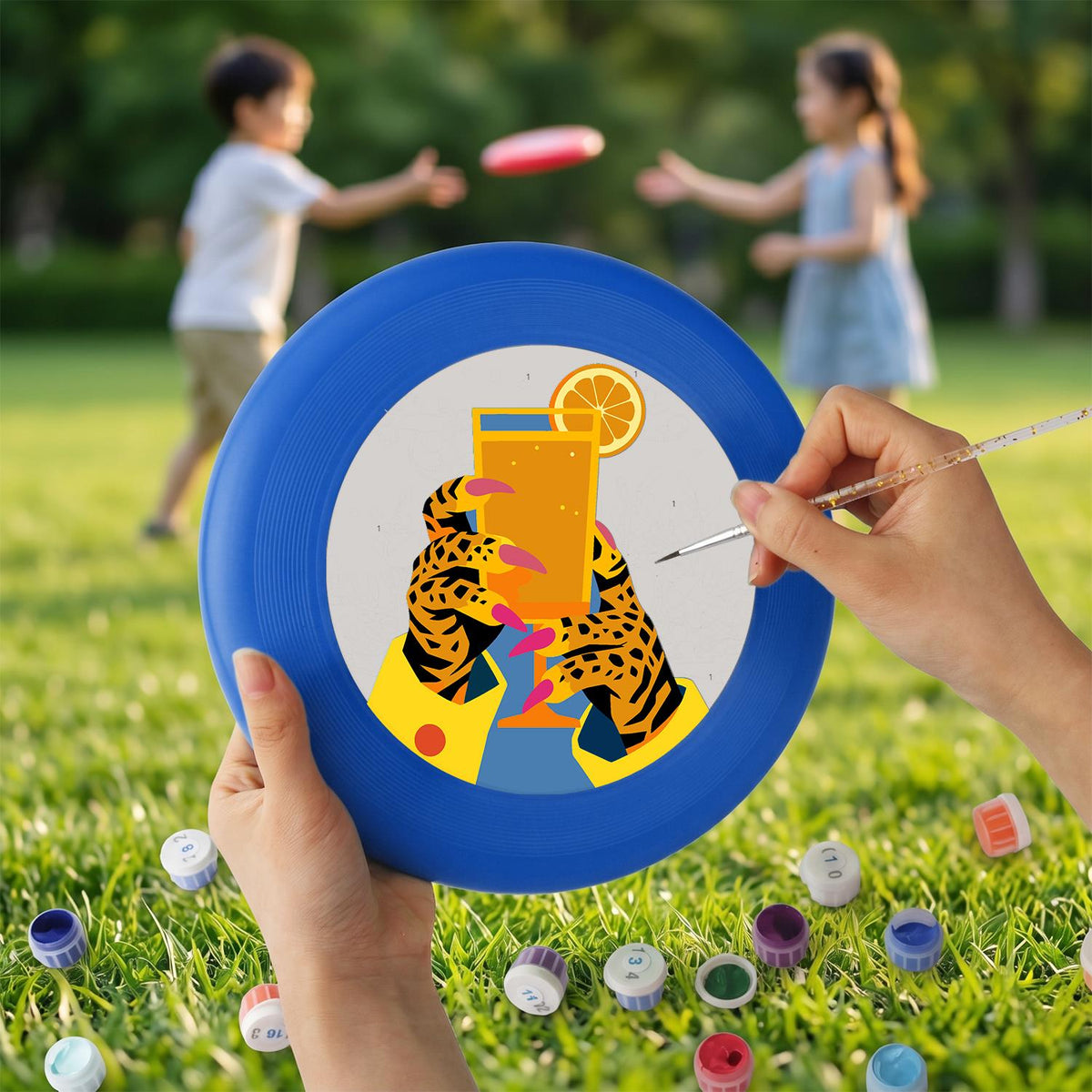 Leopard Phone Selfie (Paint by Numbers Flying Disc)