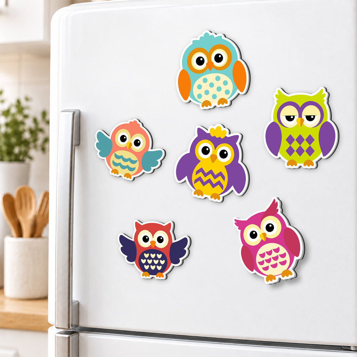 Polka-Dot Owl Parliament fridge magnets – image 3