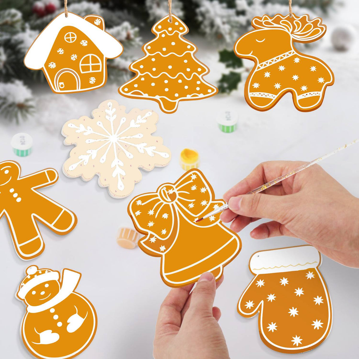 White-Piped Golden Gingerbread ornament set – image 7