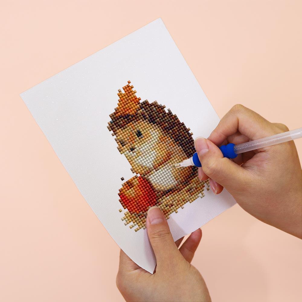 Hedgehog and Maple Leaf Autumn mini diamond painting – image 6