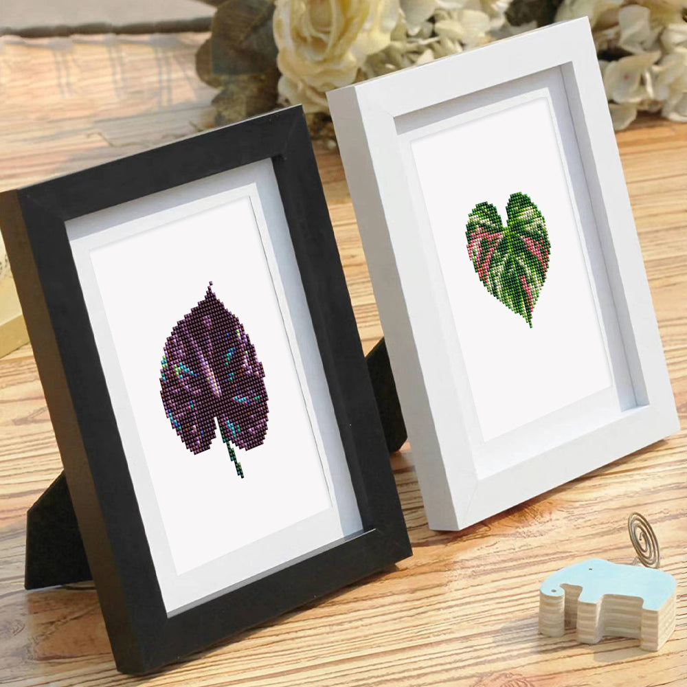 Anthurium and Caladium Leaves (Mini Diamond Painting)