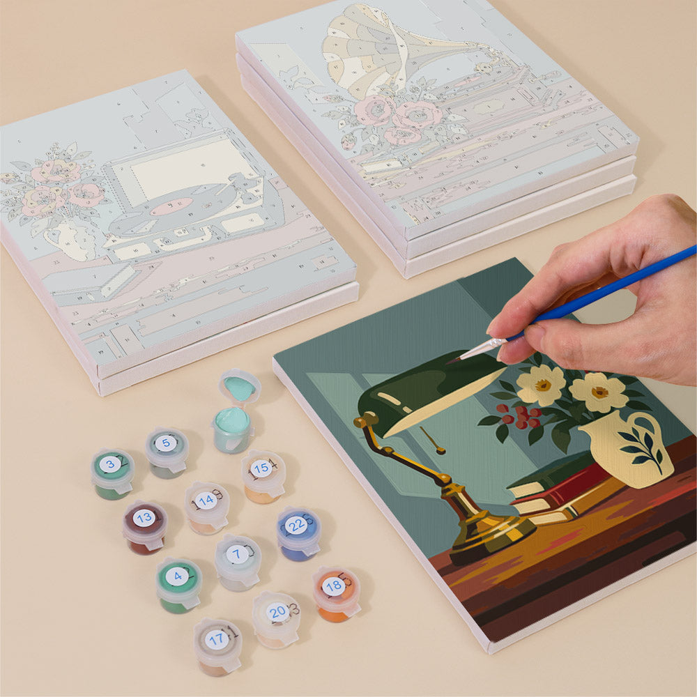 Gramophones and Garden Roses mini paint by numbers – image 4