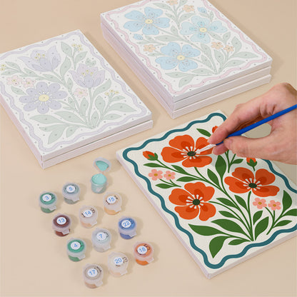 Scalloped Folk Floral mini paint by numbers – image 4