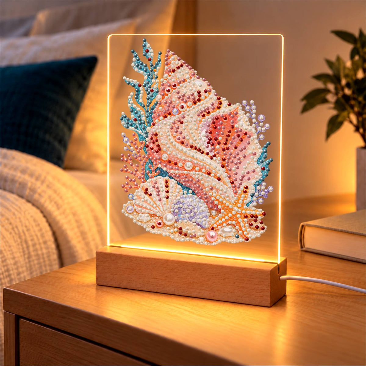 Peach Conch with a Starfish (Light-Up Pearl Painting)