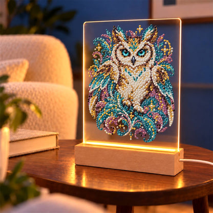 Teal-Eyed Owl in Ornate Plumes (Light-Up Pearl Painting)