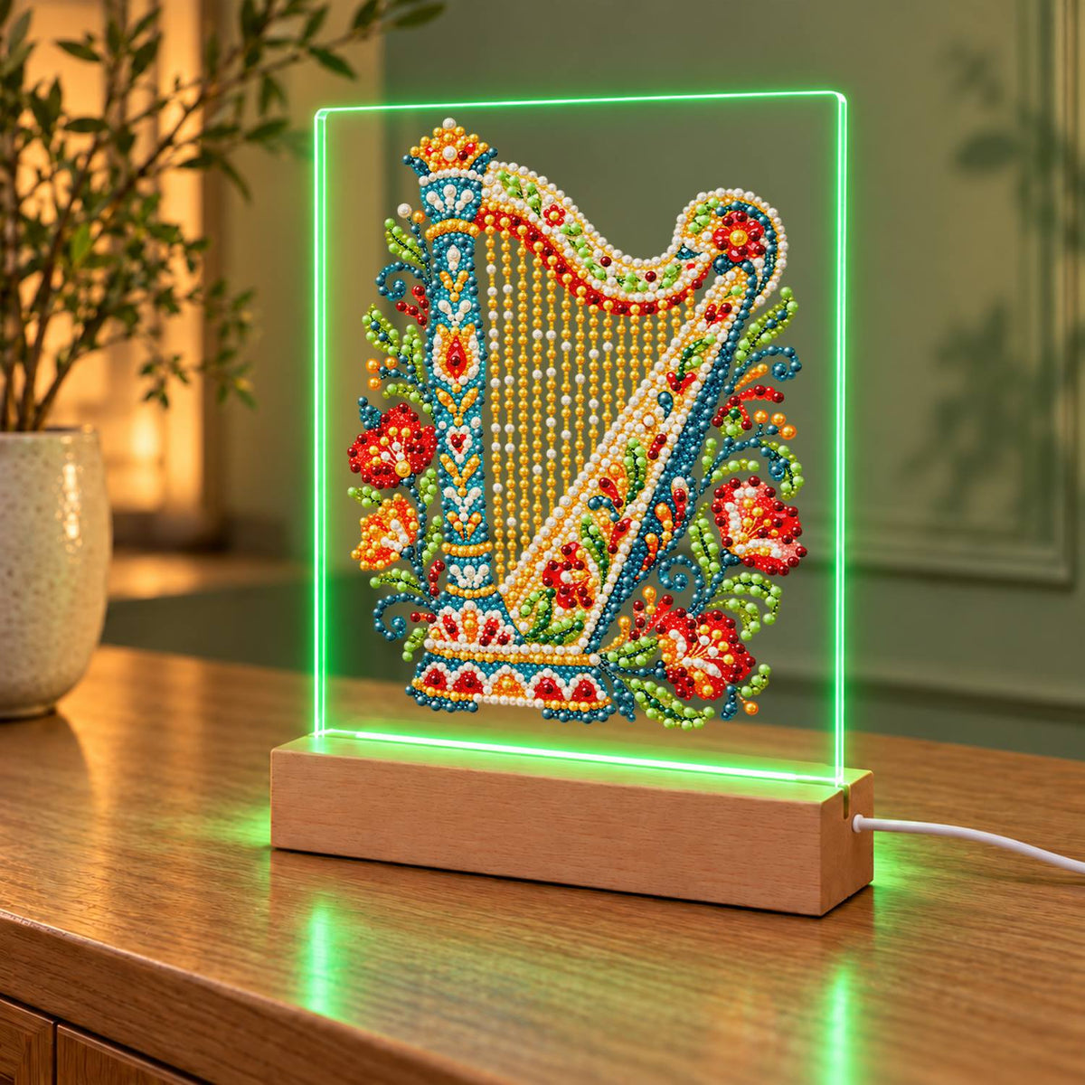 Flower-Trimmed Golden Harp (Light-Up Pearl Painting)