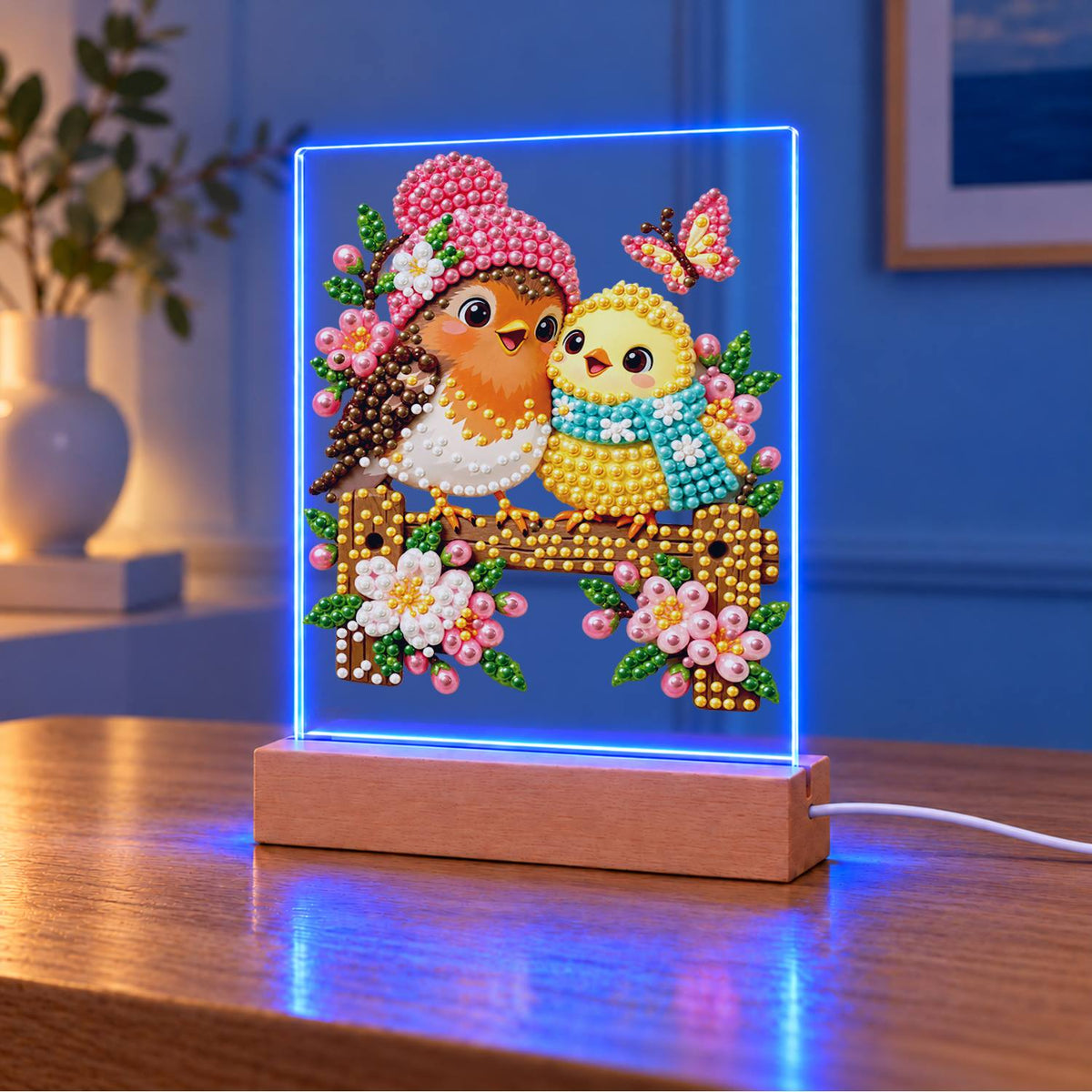 Pink-Hatted Robin and Chick (Light-Up Pearl Painting)