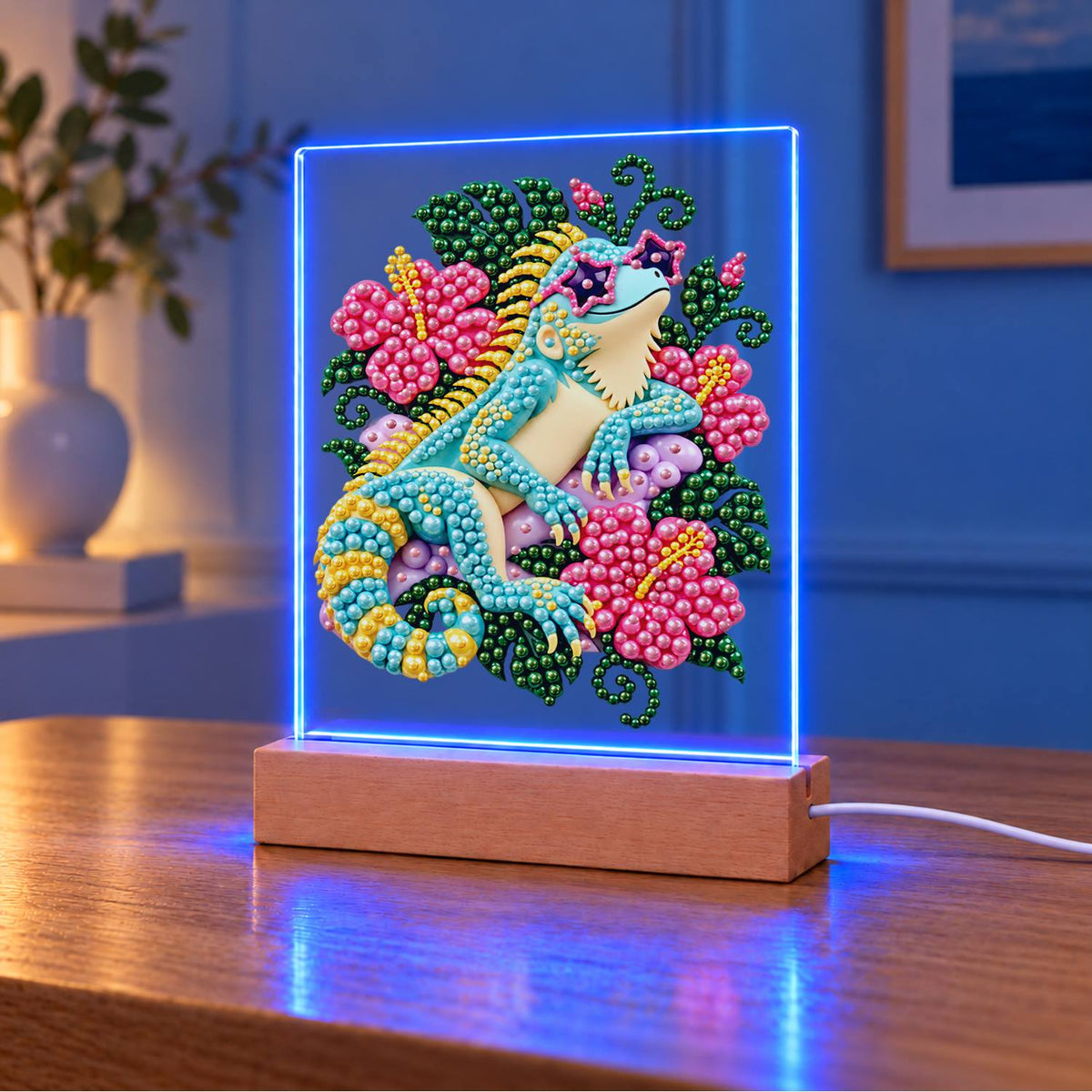 Turquoise Lizard in Pink Hibiscus (Light-Up Pearl Painting)