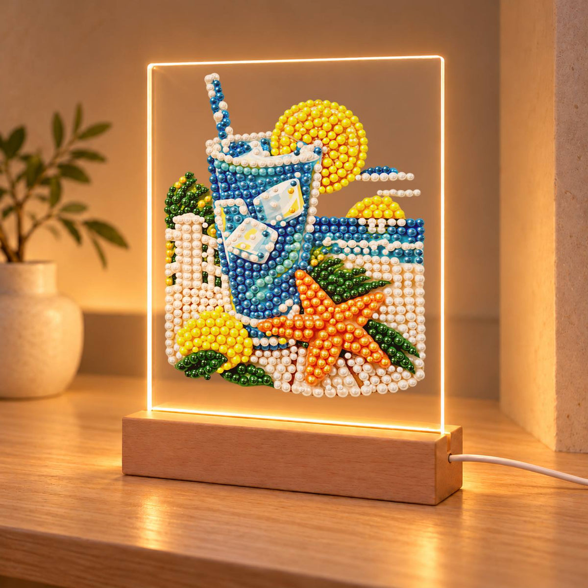 Iced Lemonade with a Starfish (Light-Up Pearl Painting)