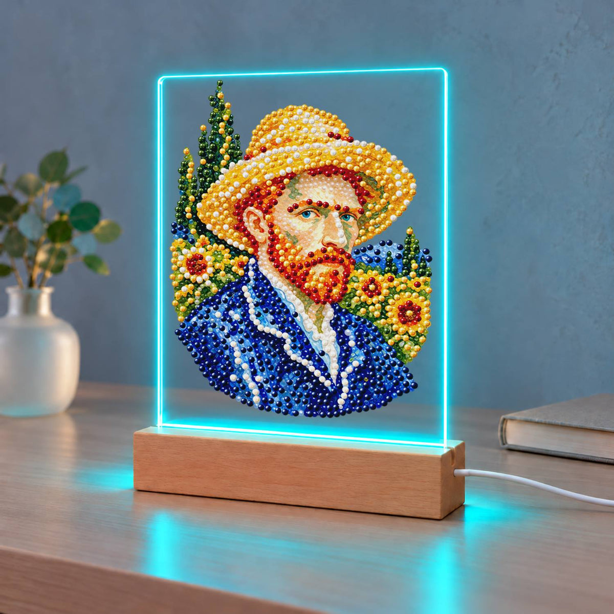 Red-Bearded Painter in a Straw Hat (Light-Up Pearl Painting)
