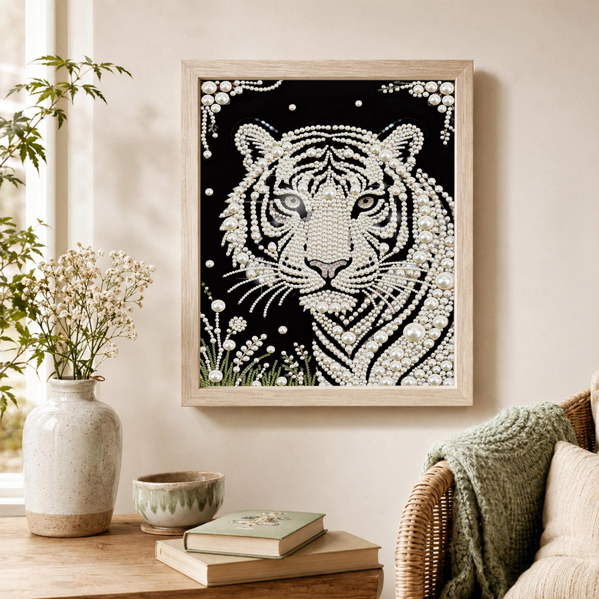 White Tiger in Meadow Grass pearl painting – image 4