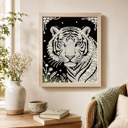 White Tiger in Meadow Grass pearl painting – image 4