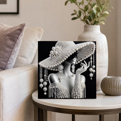 Vintage Glamour in a Wide Brim pearl painting – image 4