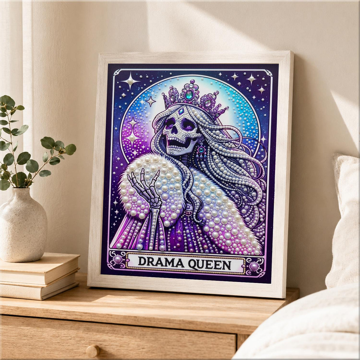 Crowned Skeleton Drama Queen pearl painting – image 2