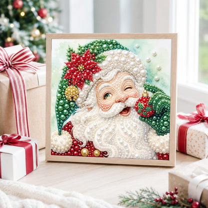 Winking Santa in a Green Hat pearl painting – image 4
