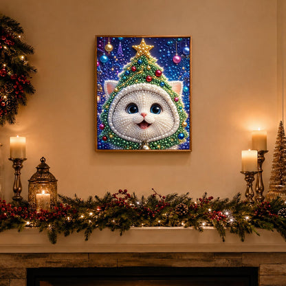 Kitten in a Christmas Tree Hood pearl painting – image 3