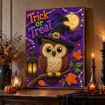 Witch-Hat Owl with Lantern pearl painting – image 2