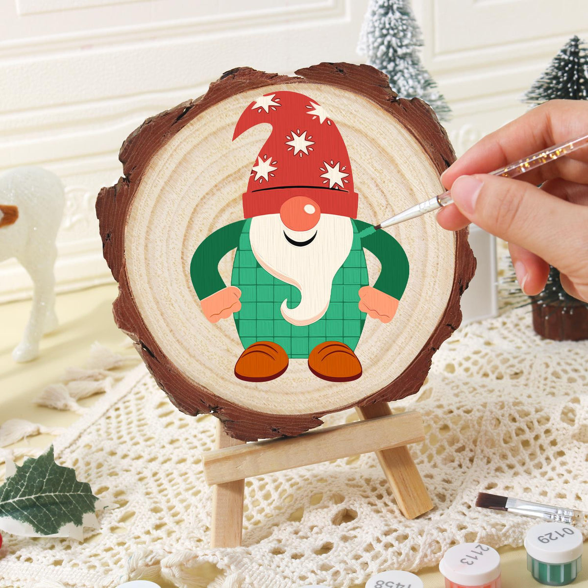 Starry-Hat Gnome in Green Plaid paint by numbers wood slice – image 16