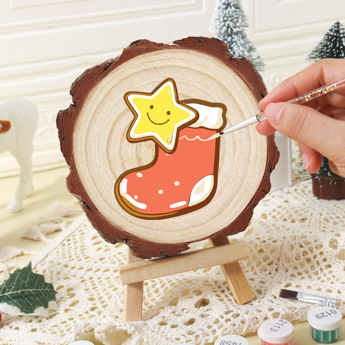 Smiling Star in a Red Stocking paint by numbers wood slice – image 17